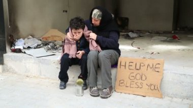 Evsiz hasta çocuk