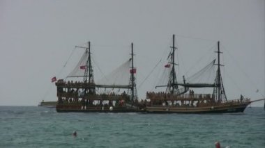 yaz tatil etmek sahilde