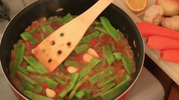 Cozinhar feijão verde na panela 6 — Vídeo de Stock