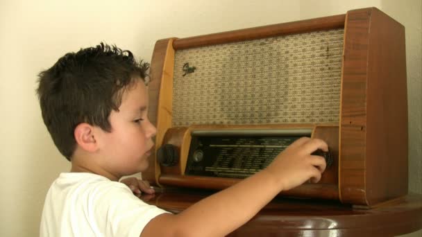 Oldtimer-Radio — Stockvideo