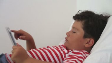 Kullanarak çocuk 5 yastık