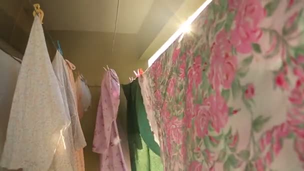 Clothesline Güneş Önünde Asılı — Stok video