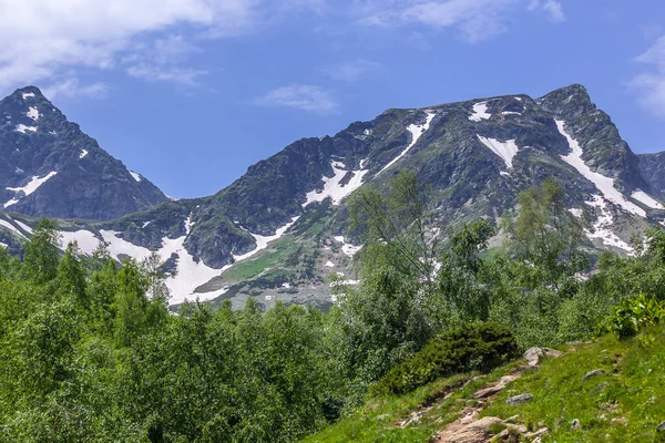 Arkhyz 'in resimli dağ manzarası