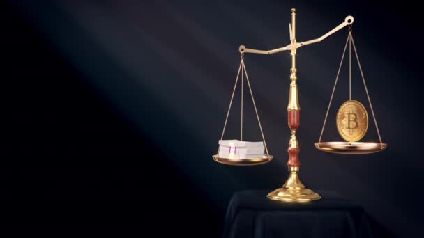 Balance Scale Ophangen Met Een Bitcoin Een Lading Biljetten Bitcoin — Stockvideo