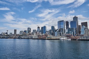 Elliot Bay Ferry 'den Seattle Downtown' a