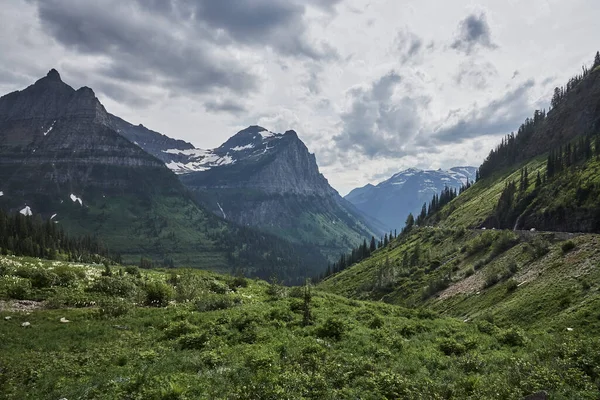 Vista Sobre Vale Com Montanhas Glaciers National Park Montana — Fotografia de Stock