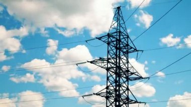 Yüksek gerilim kulesi - Stok Görüntüleri