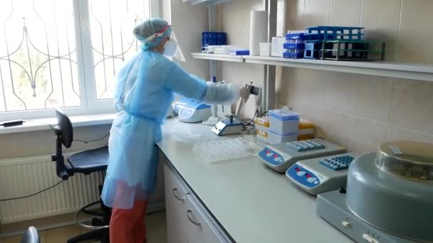 Vinnytsya Ukraine March 2021 Laboratory Research Covid Laboratory Equipment Research — Stock Video