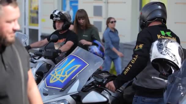 Vinnytsia Ucrânia Setembro 2021 Uma Exposição Motociclistas Nas Ruas Cidade — Vídeo de Stock