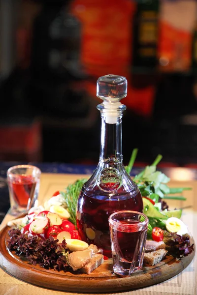 Sebze ile kızılcık votka