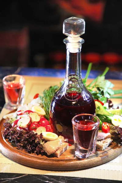 Sebze ile kızılcık votka