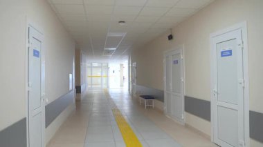 Kyiv, Ukrayna - 21 Temmuz 2025: Kardiyoloji Kliniği. Kardiyoloji merkezinde kabul bölümü..