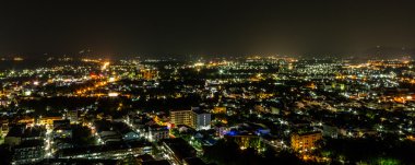 Bir Phuket town geceleri