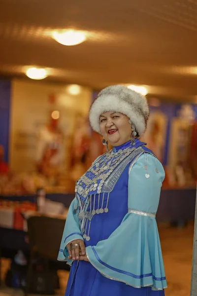 Cheboksary Chuvashia Russia 2019 Woman National Baškir Costume Who Came — Stock fotografie