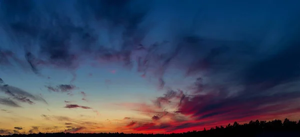 Sonnenuntergangspanorama Aufgenommen Einem Augustabend — Stockfoto