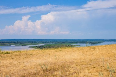 Volga 'nın manzarası Chuvashia' daki turist üssünden 