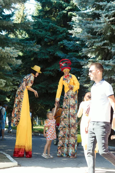 Cheboksary Chuvashia Russia 2021 Festival Van Straattheaters Palen Cheboksary Height — Stockfoto