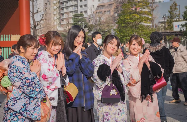 Meisjes in Japanse — Stockfoto