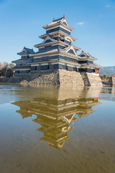 Matsumoto Castle is one of the most complete and beautiful among — Stock Photo, Image