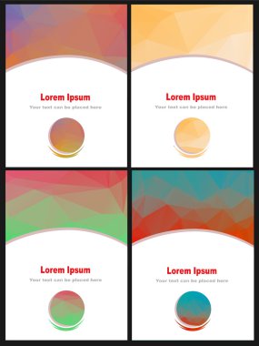 farklı düşük polly renkli broşür kümesi.