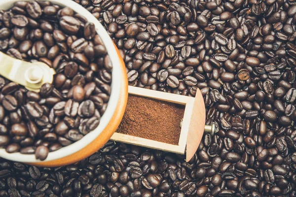 Coffee grinder and beans — Stock Photo, Image