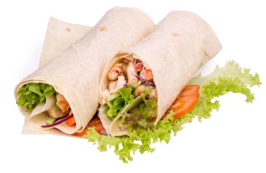 Shawarmas izole marul üzerinde 