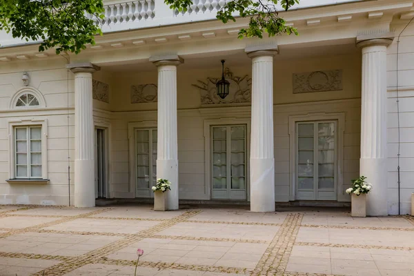 Driveway Royal Palace Columns — Stock Photo, Image