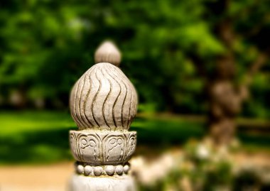 Köprünün dekoratif unsurları Çin tarzında