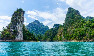 Cheo lan gölde khao sok Milli Parkı Tayland