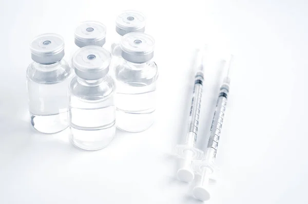 Empty Bottle Vaccine Syringe Hygiene Injection Pharmaceutical Equipment Protective Infection — Foto Stock