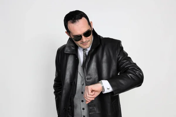 Handsome Middle Aged Gangster Man Posing Studio Isolated Background Style — Stock Photo, Image