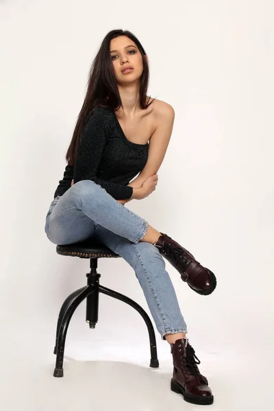 Beautiful Stylish Brunette Female Model Posing Studio Isolated Background Style — Stock Photo, Image