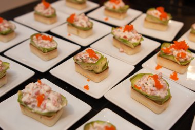 lezzetli gurme kanepe başlangıçlar