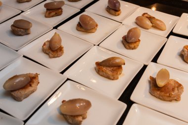 hazır et ve soğancık soğan yemek lezzetli gurme kanepe başlangıçlar