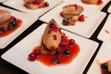 et ve soğancık soğan lezzetli gurme kanepe başlayanlar