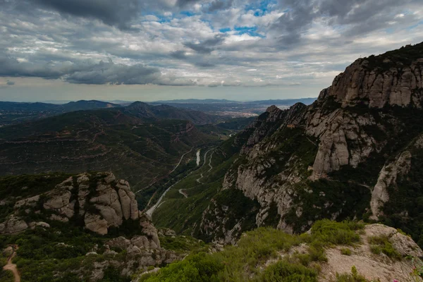 Monserrat, Espagne, 20 septembre 2016 : vue sur la vallée de la Serra de Collcardus — Photo