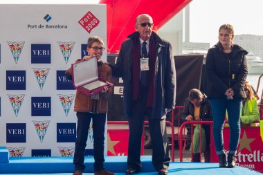Noel günü Harbour yüzmek 2015, Barcelona, Port Vell - 25 Aralık-Ödülü kazananların töreni