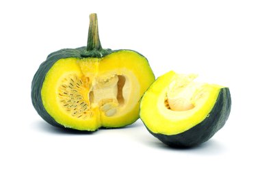 Kabak ve yeşil beyaz arka plan üzerinde kabak sarı bir parçası