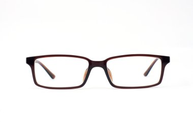 Beyaz arka plan üzerinde izole kahverengi gözlük