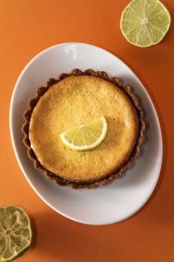 Kremalı limon tart