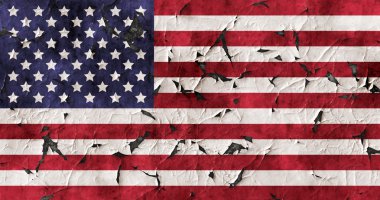 Kırık Amerikan bayrağı duvara boyalı. Grunge ulusal bayrak 