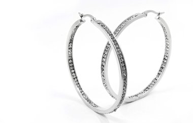 Lüks küpe kadınlar için