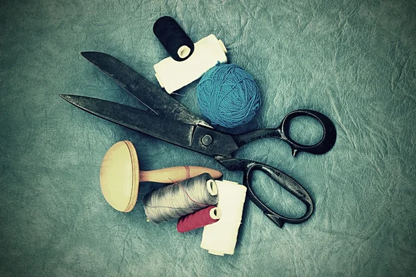 Very old tailor's scissors — Stock Photo, Image