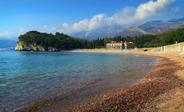 Güzel berrak deniz.