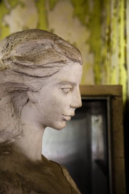 Kadın heykeli, Lenno Sarayı, Wlen, Aşağı Silezya, Polonya