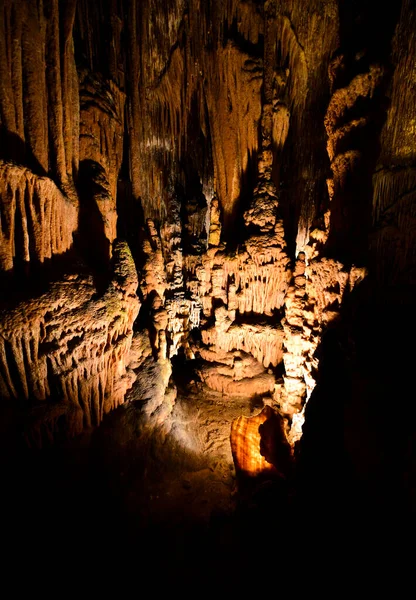 Vista Interior Cueva Con Estalactitas — Foto de Stock