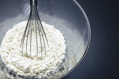 hamur fırçalamak yoğurma