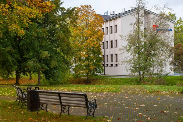Rapla Hospital Autumn Cloudy Day Park Benches Foreground Estonia — Stockfoto