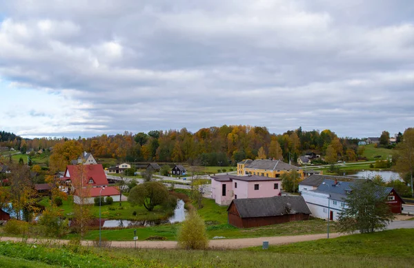 Beautiful Autumn Landscape Small Estonian City Rouge Cloudy Autumn Day — Stock Photo, Image