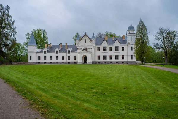 Kasteel Alatskivi Balmoral Castle Ests Alatskivi Verlies Prachtig Wit Neogotisch — Stockfoto